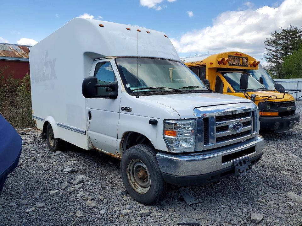 Продажа на аукционе авто 2016 Ford Econoline, vin: 1FDWE3FS4GDC54833, номер лота: 52851986
