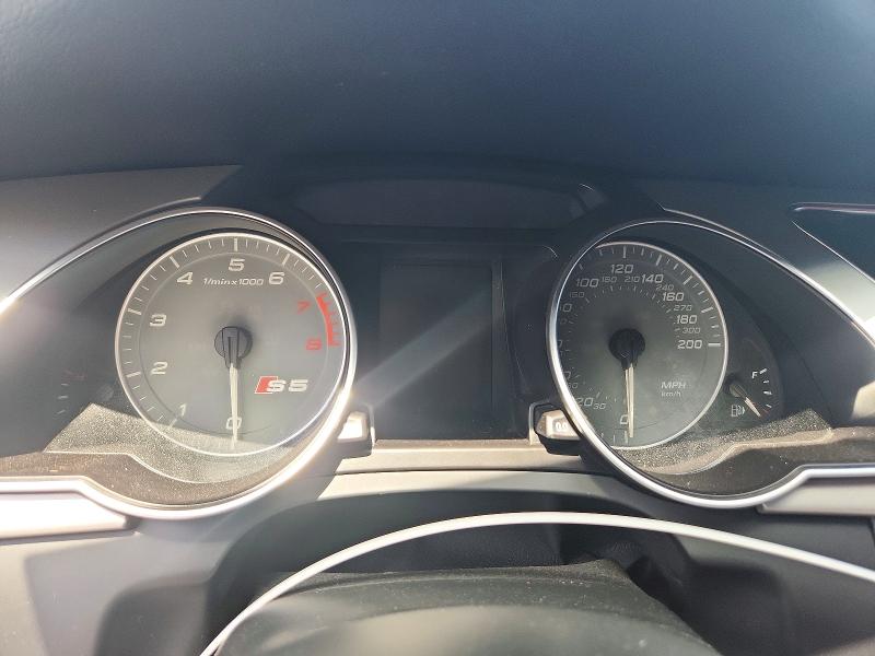 52850226 :رقم المزاد ، WAURV78T49A001334 vin ، 2009 Audi S5 مزاد بيع