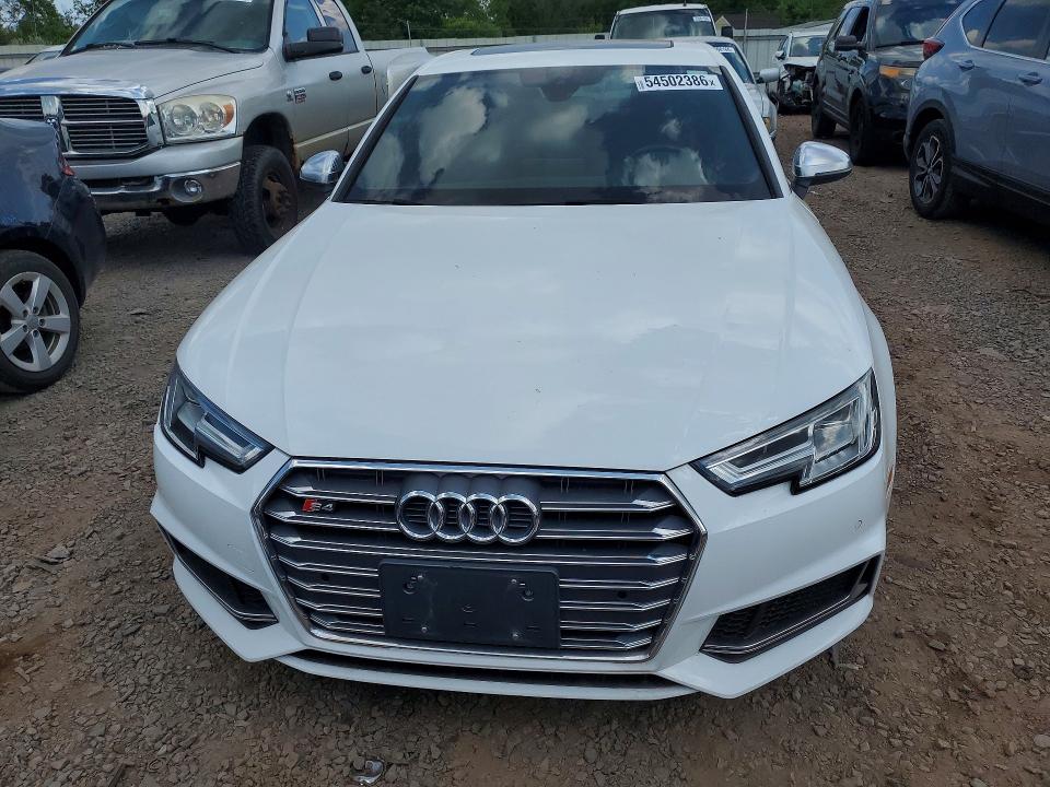 Продаж на аукціоні авто 2018 Audi S4, vin: WAUB4AF42JA019445, номер лоту: 54502386