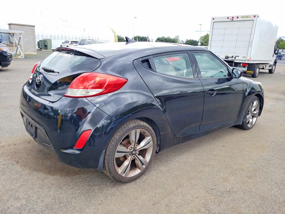 53752766 :رقم المزاد ، KMHTC6AD3DU099190 vin ، 2013 Hyundai Veloster مزاد بيع