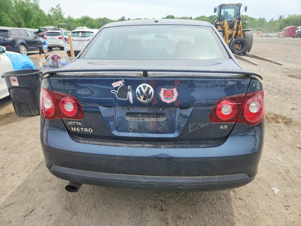 55106086 :رقم المزاد ، 3VWJZ71K28M093015 vin ، 2008 Volkswagen Jetta مزاد بيع