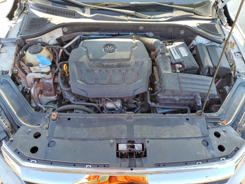 52316756 :رقم المزاد ، 1VWMA7A34MC018941 vin ، 2021 Volkswagen Passat مزاد بيع