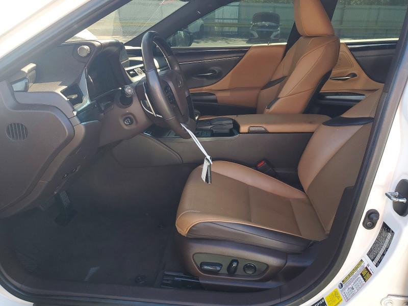 Продажа на аукционе авто 2020 Lexus Es, vin: 58ADZ1B16LU065939, номер лота: 53062306