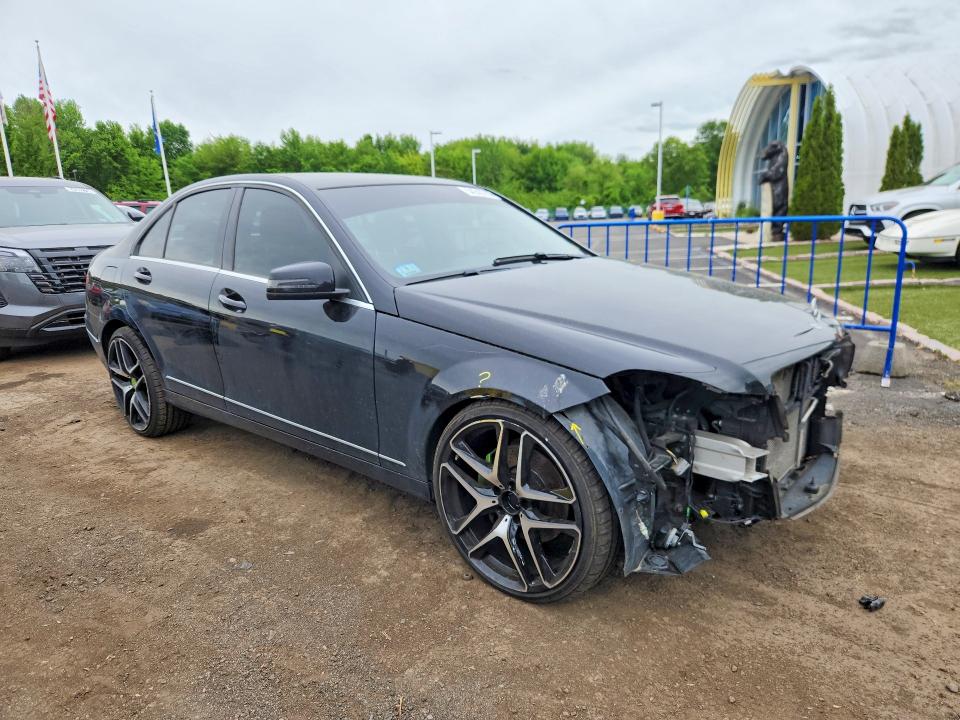 Продажа на аукционе авто 2014 Mercedes-benz C, vin: WDDGF8AB9EG169059, номер лота: 54240786