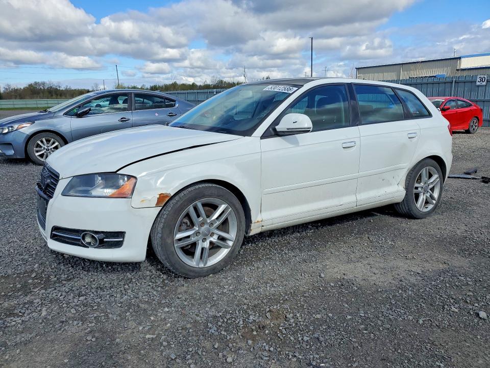 53012586 :رقم المزاد ، WAUAFCFM9BA102048 vin ، 2011 Audi A3 مزاد بيع