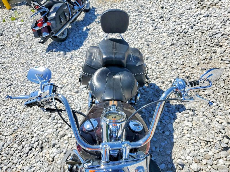 55140156 :رقم المزاد ، 1HD1BW518AB025767 vin ، 2010 Harley-davidson Flstc مزاد بيع