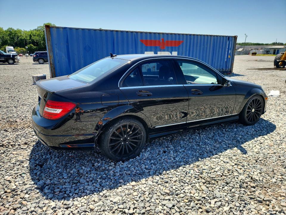 Продаж на аукціоні авто 2012 Mercedes-benz C, vin: WDDGF4HB9CA614303, номер лоту: 53584816