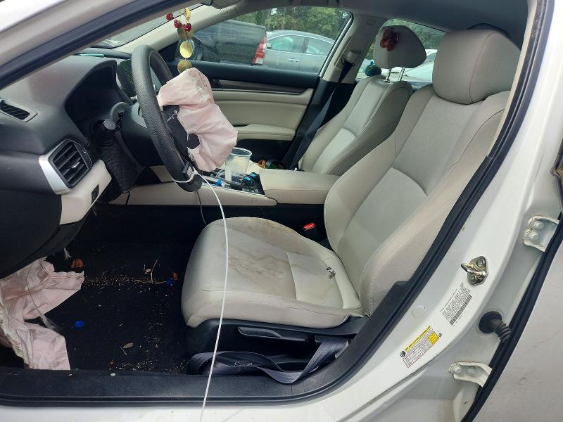 2019 Honda Accord მანქანა იყიდება აუქციონზე, vin: 1HGCV1F14KA073472, აუქციონის ნომერი: 54336766