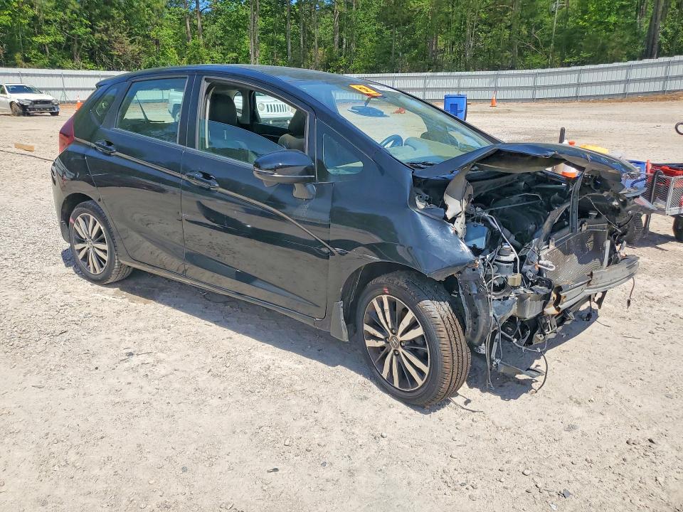 52905146 :رقم المزاد ، 3HGGK5H88FM770406 vin ، 2015 Honda Fit مزاد بيع