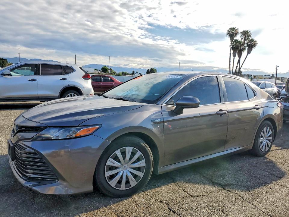 Продаж на аукціоні авто 2020 Toyota Camry, vin: 4T1C31AK4LU542544, номер лоту: 52487736