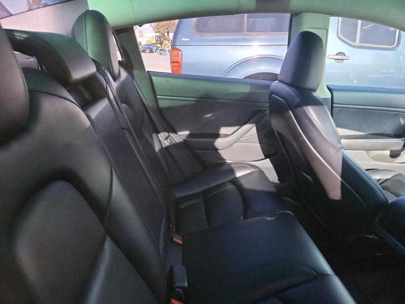 52099726 :رقم المزاد ، 5YJ3E1EA5KF426891 vin ، 2019 Tesla Model 3 مزاد بيع