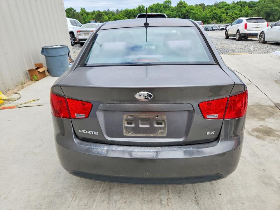 2013 Kia Forte მანქანა იყიდება აუქციონზე, vin: KNAFU4A26D5725257, აუქციონის ნომერი: 53411616