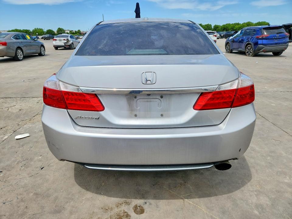 2013 Honda Accord მანქანა იყიდება აუქციონზე, vin: 1HGCR2F86DA135674, აუქციონის ნომერი: 52664346