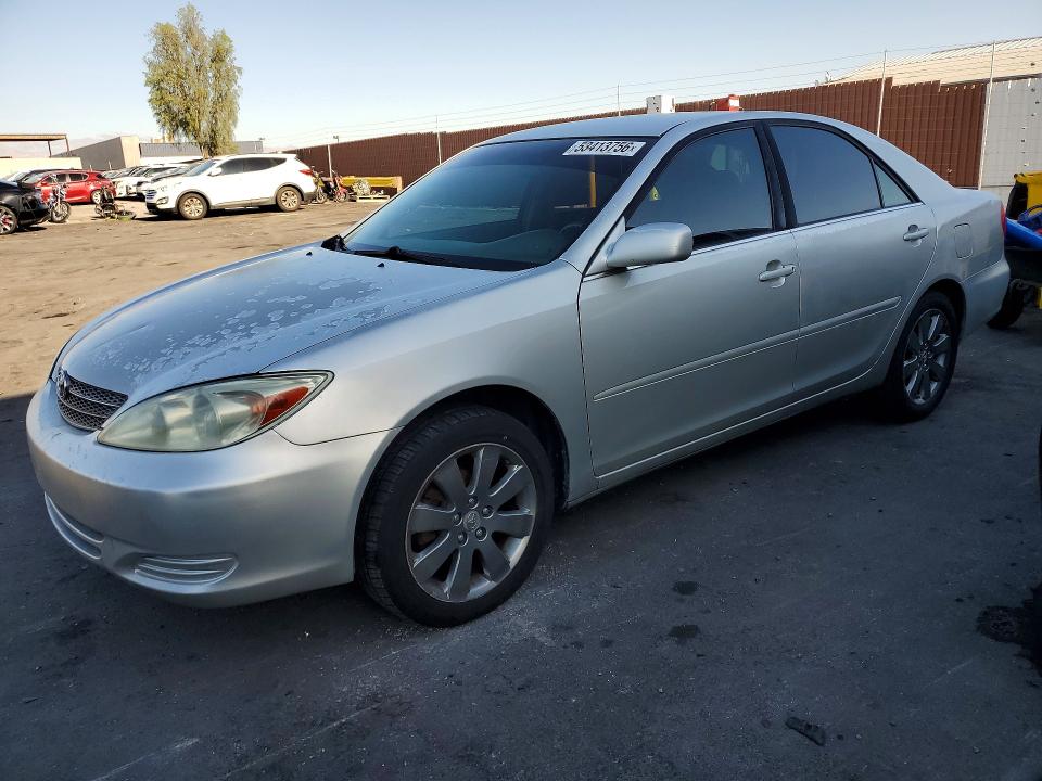 2004 Toyota Camry მანქანა იყიდება აუქციონზე, vin: 4T1BE32K54U819123, აუქციონის ნომერი: 53413756