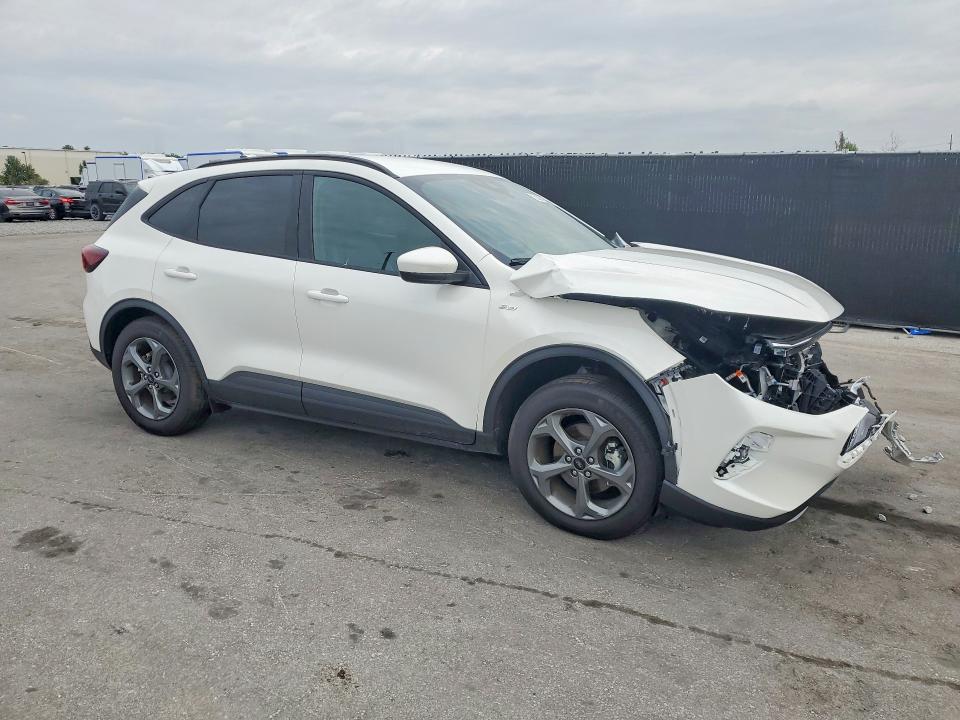 2026 Ford Escape მანქანა იყიდება აუქციონზე, vin: 1FMCU9NZ9TUA12833, აუქციონის ნომერი: 53069356