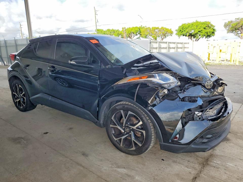 2018 Toyota C-hr მანქანა იყიდება აუქციონზე, vin: NMTKHMBX1JR059039, აუქციონის ნომერი: 53328006