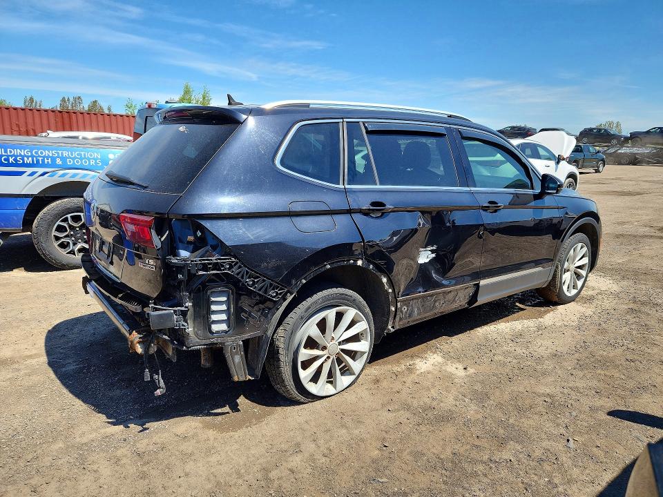 Продаж на аукціоні авто 2018 Volkswagen Tiguan, vin: 3VV4B7AX2JM100374, номер лоту: 53242776