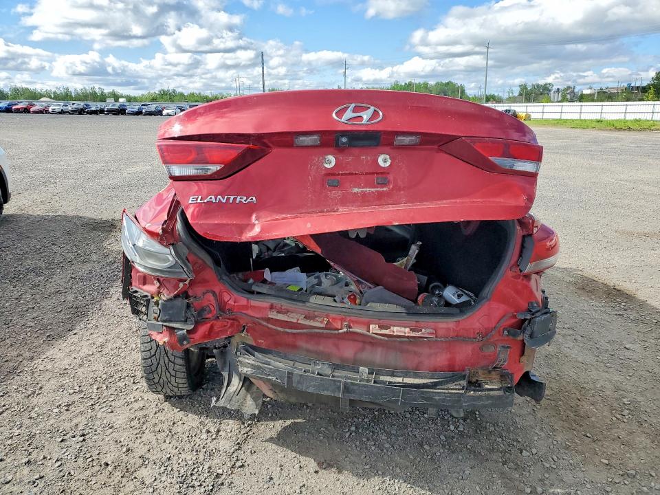 2017 Hyundai Elantra მანქანა იყიდება აუქციონზე, vin: KMHD84LF2HU152489, აუქციონის ნომერი: 52578246