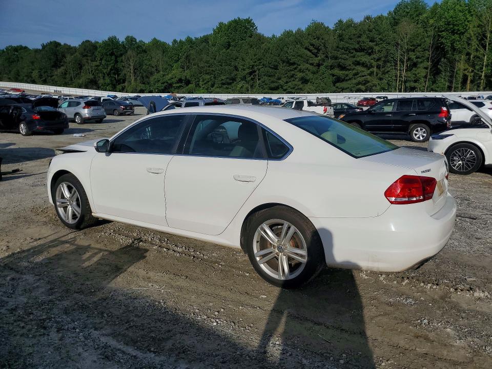 55097846 :رقم المزاد ، 1VWBS7A38EC100824 vin ، 2014 Volkswagen Passat مزاد بيع