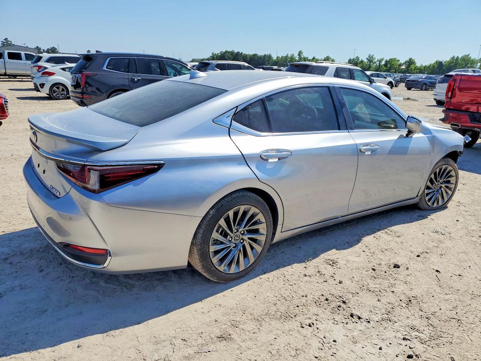 51036036 :رقم المزاد ، 58AFA1C16SU066845 vin ، 2025 Lexus Es مزاد بيع