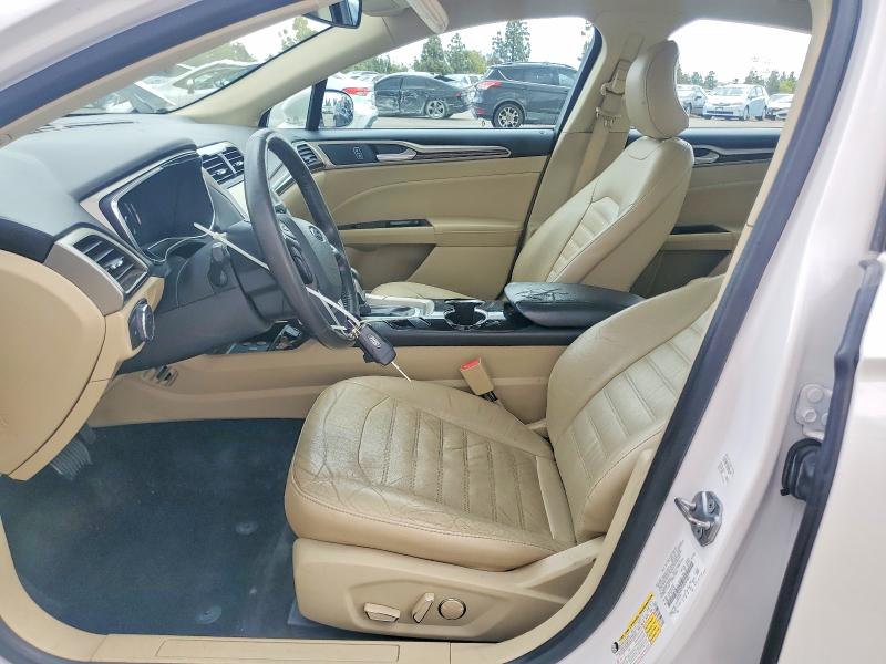 52601056 :رقم المزاد ، 3FA6P0HD7GR247464 vin ، 2016 Ford Fusion مزاد بيع