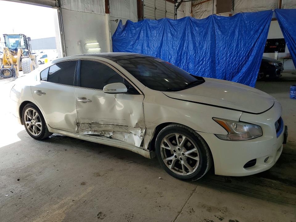 53635806 :رقم المزاد ، 1N4AA5AP8DC839527 vin ، 2013 Nissan Maxima مزاد بيع