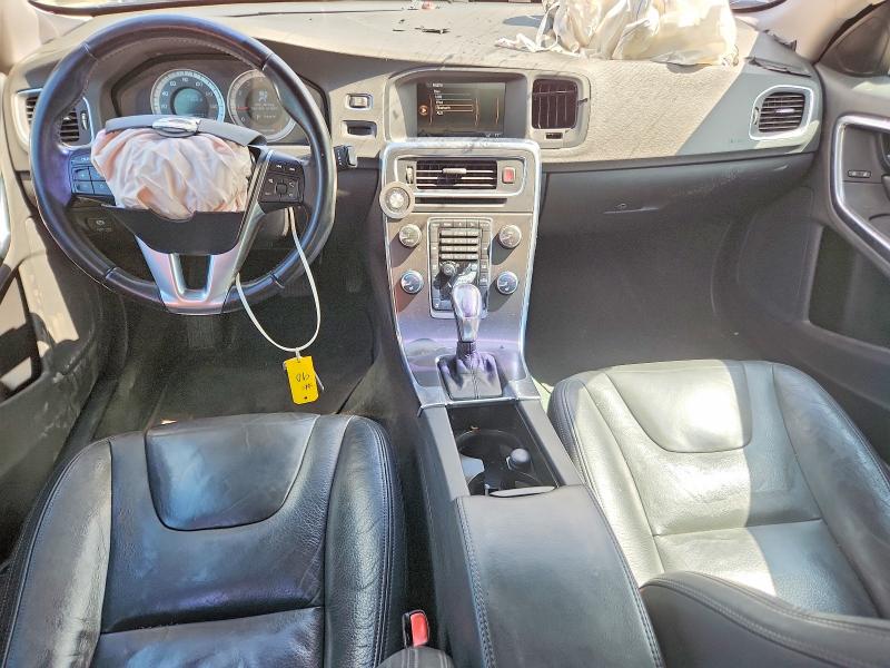 2013 Volvo S60 მანქანა იყიდება აუქციონზე, vin: YV1612FS8D2230840, აუქციონის ნომერი: 54632306