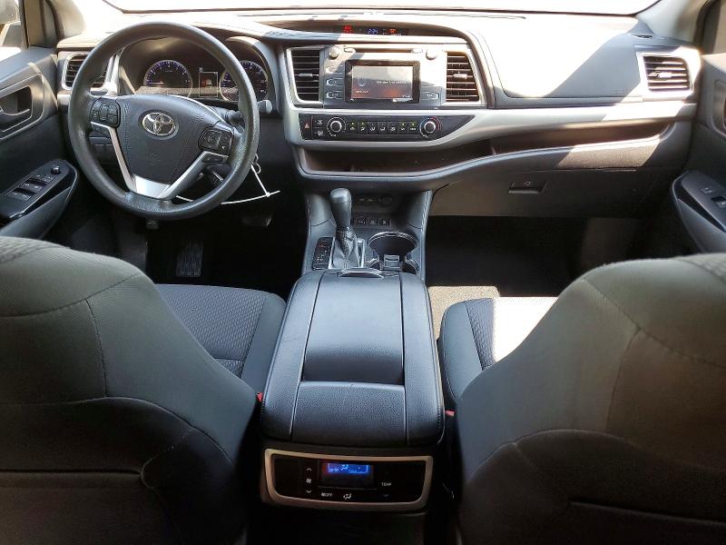 53758726 :رقم المزاد ، 5TDBZRFH0KS990213 vin ، 2019 Toyota Highlander مزاد بيع