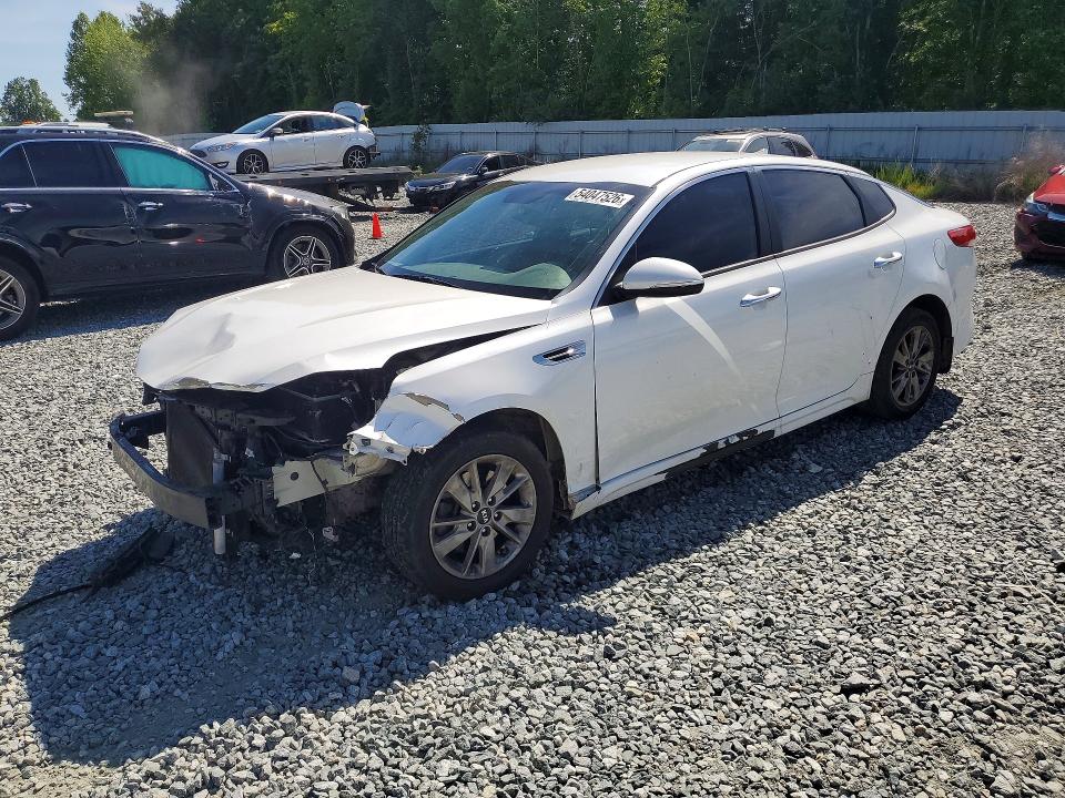 Продаж на аукціоні авто 2016 Kia Optima, vin: KNAGT4L39G5093680, номер лоту: 54047526