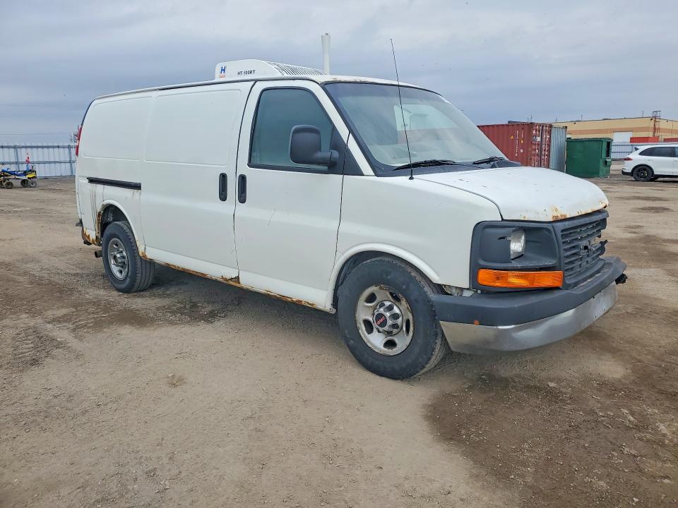 51787676 :رقم المزاد ، 1GTZGFBA0A1132067 vin ، 2010 Gmc Savan2500 مزاد بيع