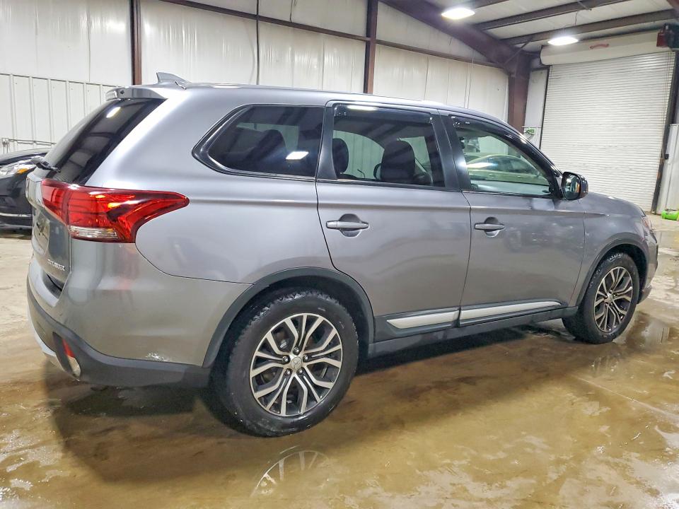 Aukcja sprzedaży 2018 Mitsubishi Outlander, vin: JA4AD2A32JJ001220, numer aukcji: 53216036