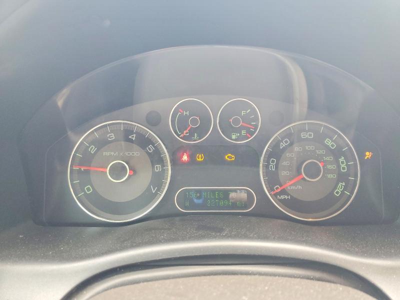 53334986 :رقم المزاد ، 1FMDK05W48GA23272 vin ، 2008 Ford Taurus X مزاد بيع