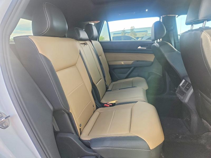 Продажа на аукционе авто 2021 Volkswagen Atlas Cross Sport, vin: 1V2PE2CA4MC240915, номер лота: 54513156