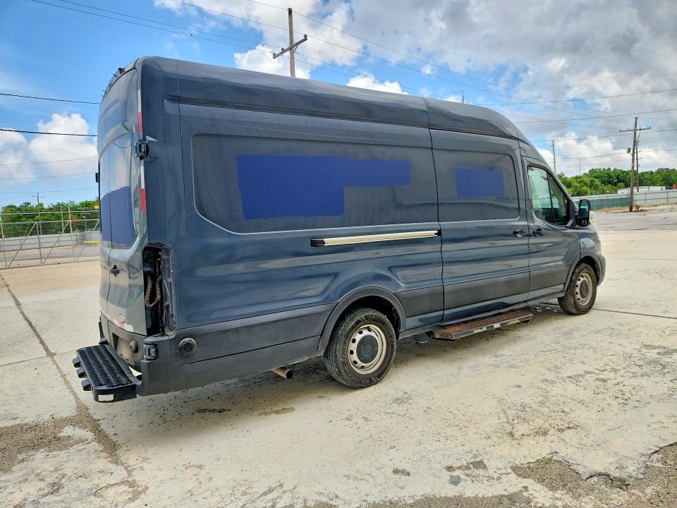 50150326 :رقم المزاد ، 1FTBR3X87LKA55694 vin ، 2020 Ford Transit مزاد بيع