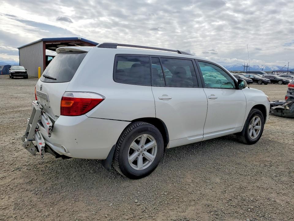 2010 Toyota Highlander მანქანა იყიდება აუქციონზე, vin: 5TDBK3EH3AS003038, აუქციონის ნომერი: 52143966