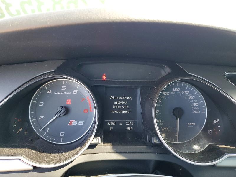 52683536 :رقم المزاد ، WAUVGAFH2BN011847 vin ، 2011 Audi S5 مزاد بيع