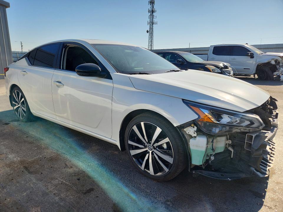 Продаж на аукціоні авто 2021 Nissan Altima, vin: 1N4BL4CV3MN412085, номер лоту: 52516786