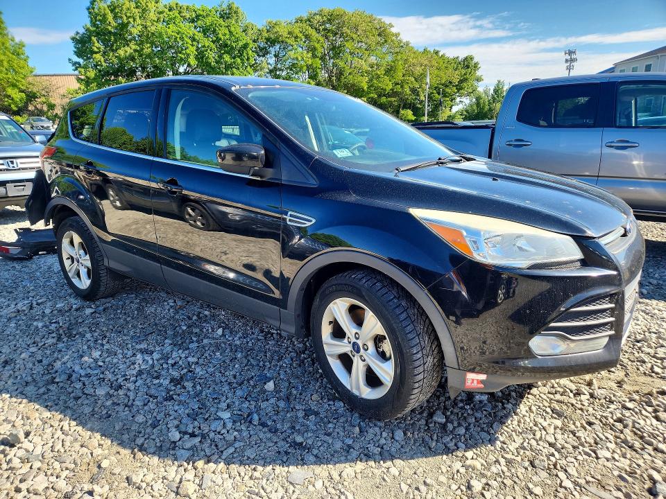 2016 Ford Escape მანქანა იყიდება აუქციონზე, vin: 1FMCU9GXXGUA57457, აუქციონის ნომერი: 54942876
