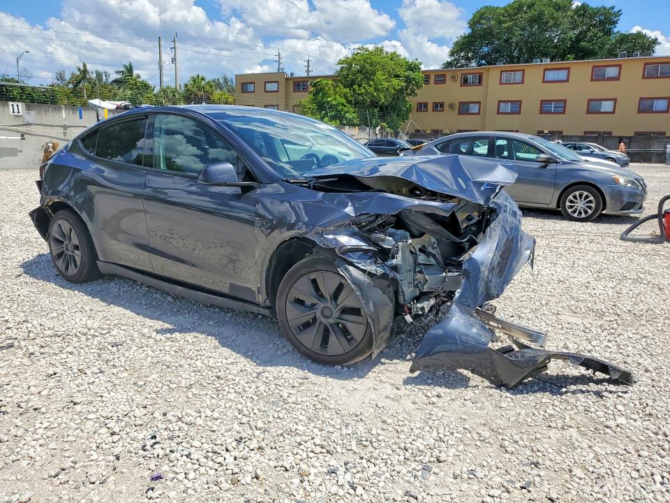 2025 Tesla Model Y მანქანა იყიდება აუქციონზე, vin: 7SAYGDED7SF238291, აუქციონის ნომერი: 53739976