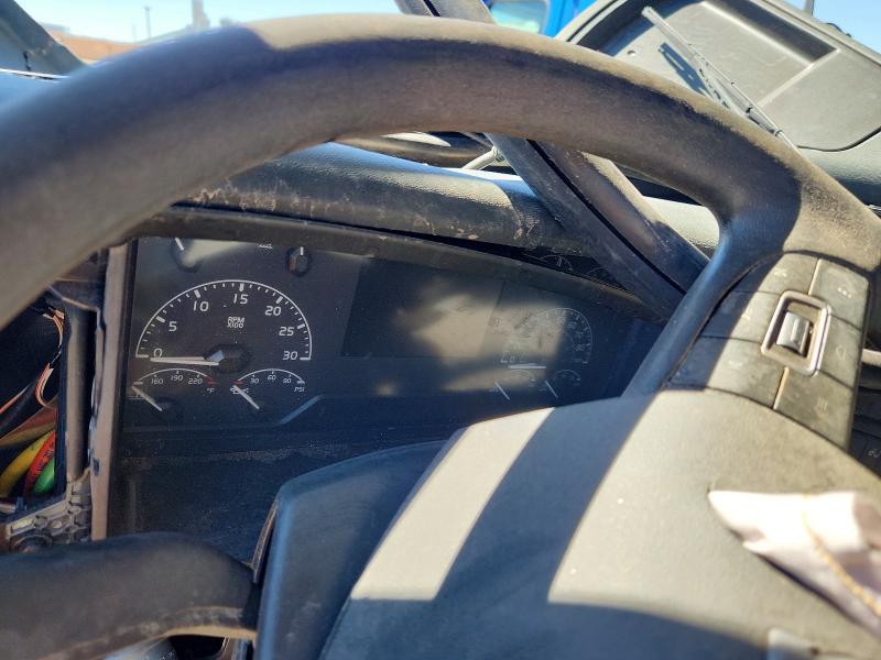 Продажа на аукционе авто 2023 Volvo Vn, vin: 4V4NC9EH2PN330949, номер лота: 51238096