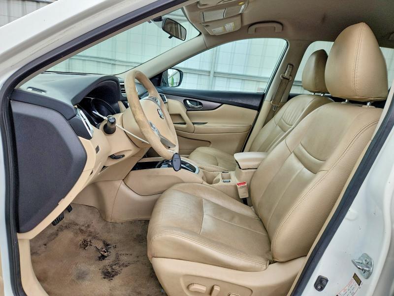 54672686 :رقم المزاد ، 5N1AT2MK6FC778146 vin ، 2015 Nissan Rogue مزاد بيع
