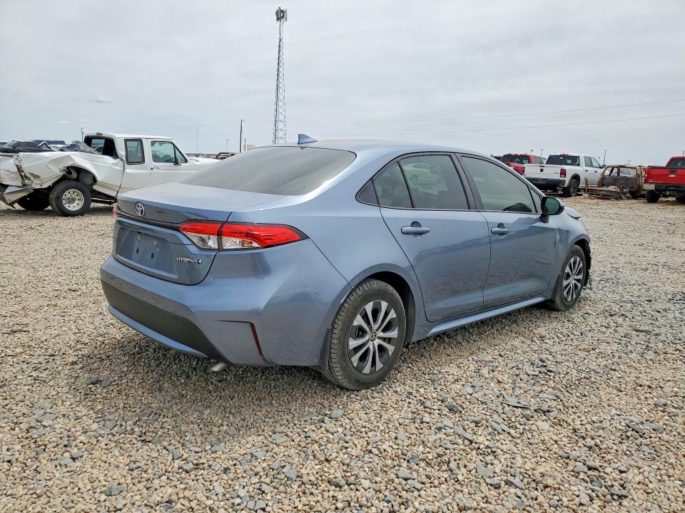 Продаж на аукціоні авто 2022 Toyota Corolla, vin: JTDEAMDE4NJ055052, номер лоту: 52147946