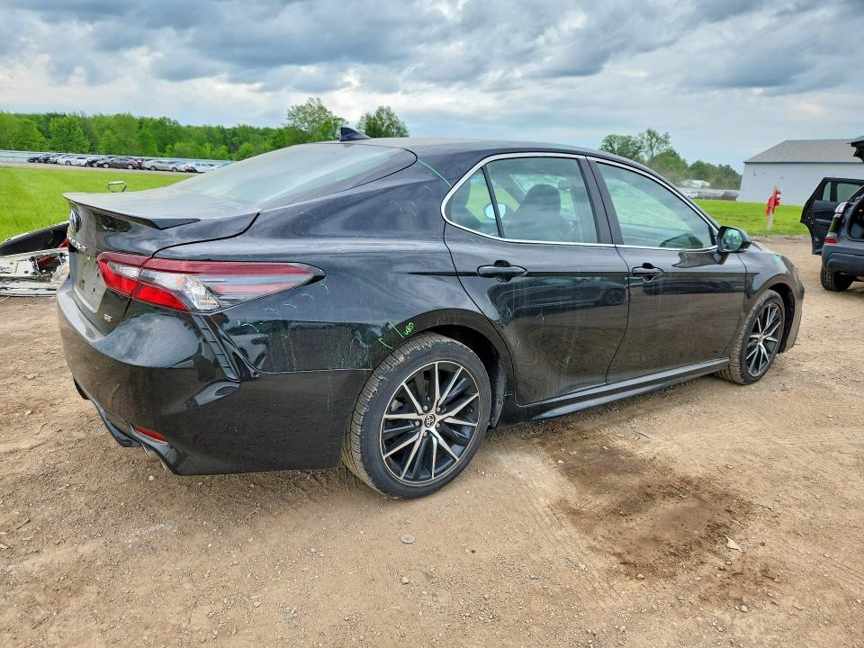 53829696 :رقم المزاد ، 4T1G11AK5PU749098 vin ، 2023 Toyota Camry مزاد بيع
