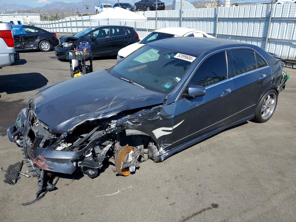 52099686 :رقم المزاد ، WDDHF5GB1BA329167 vin ، 2011 Mercedes-benz E مزاد بيع