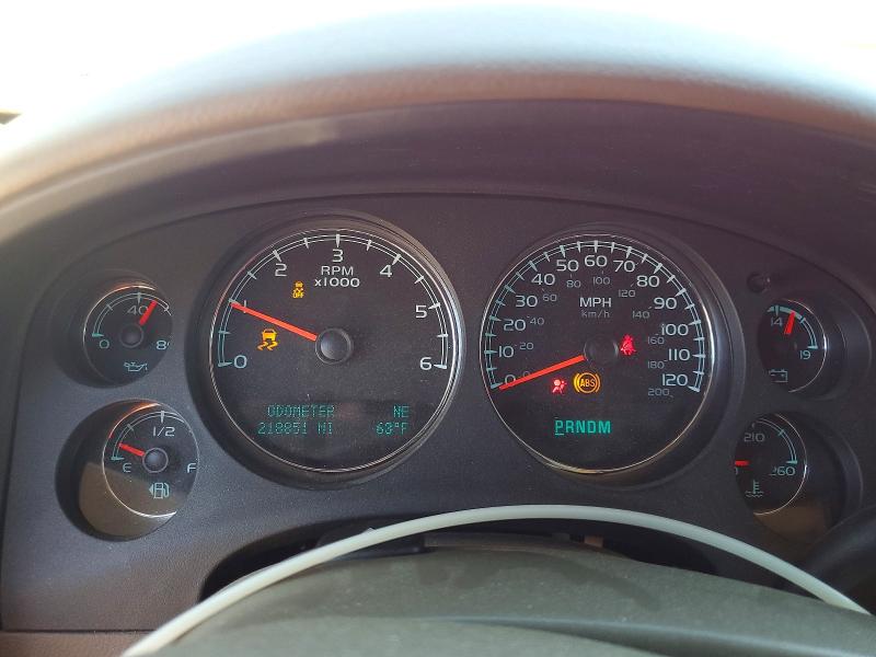 2014 Chevrolet Suburban მანქანა იყიდება აუქციონზე, vin: 1GNSKHE72ER180017, აუქციონის ნომერი: 53212066