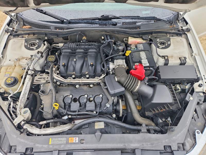 54460576 :رقم المزاد ، 3FAHP0HG0BR182730 vin ، 2011 Ford Fusion مزاد بيع