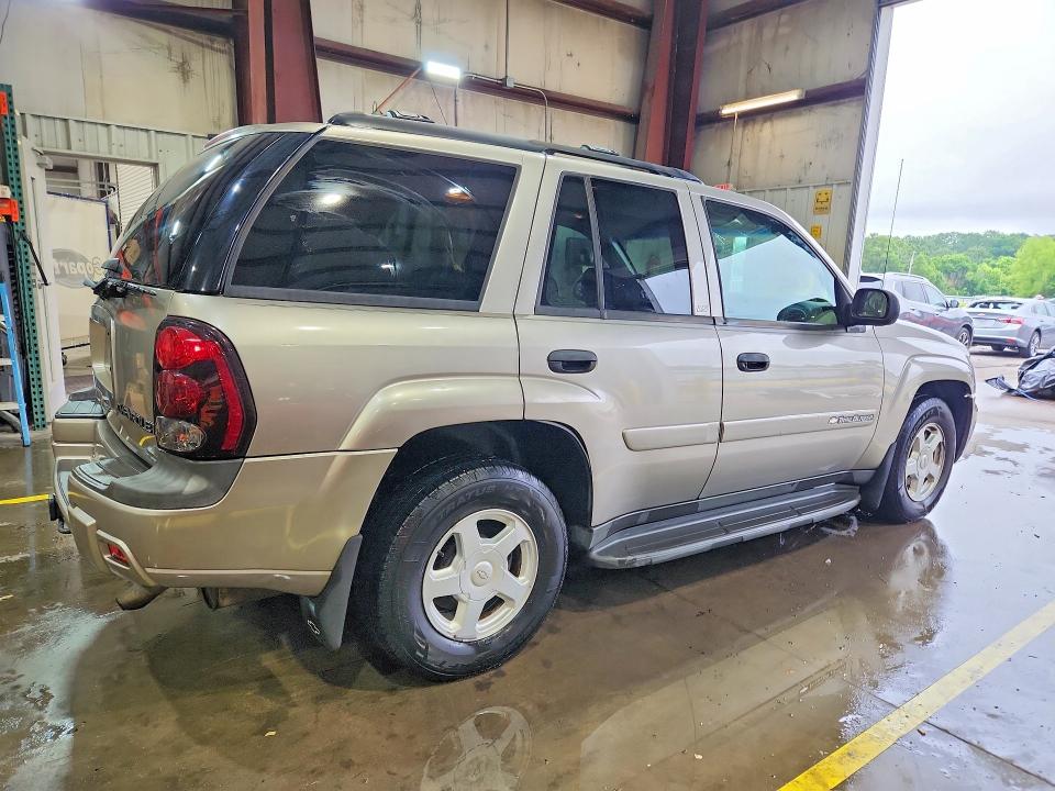 2002 Chevrolet Trailblazer მანქანა იყიდება აუქციონზე, vin: 1GNDT13S922155124, აუქციონის ნომერი: 54452106