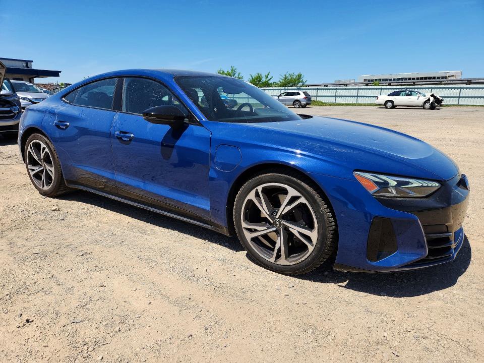 2022 Audi E-tron Gt მანქანა იყიდება აუქციონზე, vin: WAUEJBFW5N7003658, აუქციონის ნომერი: 53896276