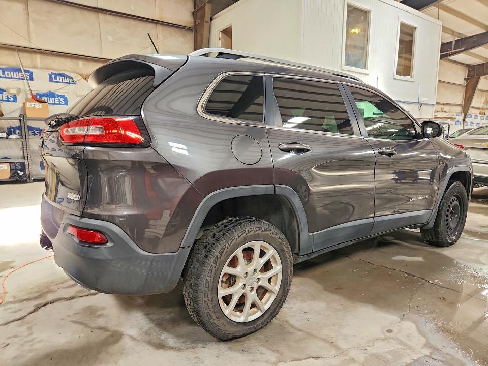 Продаж на аукціоні авто 2015 Jeep Cherokee, vin: 1C4PJMCS6FW627131, номер лоту: 53005266
