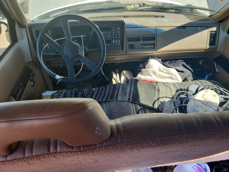 Продажа на аукционе авто 1993 Chevrolet Suburban, vin: 1GNGK26K5PJ362270, номер лота: 53302236